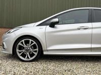 Occasion Ford Fiesta ST-Line 101 PK (74 kW) 2019 Grijs Hatchback