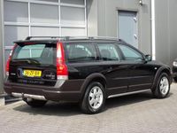 tweedehands Volvo V70 CROSS COUNTRY 2.4 T Leer/Clima/Cruise!!