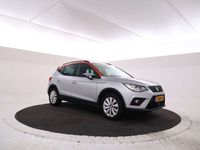 tweedehands Seat Arona 1.0 TSI Move! Business Intense Navigatie, Rijlaanb