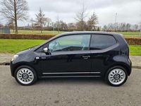 tweedehands VW up! 1.0 Black Edition airco