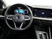 tweedehands VW Golf VIII Variant 1.0 eTSI Life | winterpakket | Camera | App connect | Navi