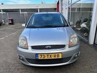 tweedehands Ford Fiesta 1.4-16V Futura NIEUWE APK * AIRCO *