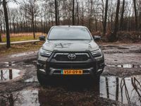 tweedehands Toyota HiLux 2.4 automaat 4wd invincible.