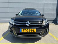 tweedehands VW Tiguan Sport & Style 1.4 123pk TSI | Cruise Control | PDC V+A | Climate Control | Keyless start | Panoramadak | Vaste trekhaak