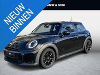Occasion Mini Cooper Essential 136 PK (100 kW) 2021 Zwart Hatchback