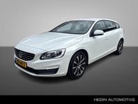 Occasion Volvo V60 Dynamic 152 PK (111 kW) 2018 Wit (metallic) Stationwagen