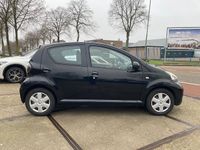 Occasion Toyota Aygo Comfort 68 PK (50 kW) 2010 Zwart Hatchback