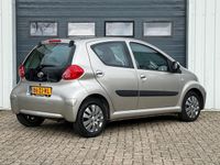 Occasion Toyota Aygo 68 PK (50 kW) 2008 Beige (metallic) Hatchback