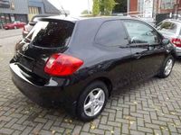 tweedehands Toyota Auris 3p 1.4 D-4D 90cv Linea Terra