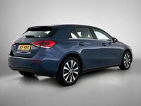 Occasion Mercedes A250 218 PK (160 kW) 2022 Donker metallic denimblauw Hatchback