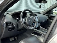 tweedehands Jaguar F-Pace 2.0t AWD R Sport Panorama Navigatie Lederen Bekled