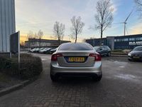 Occasion Volvo S60 Kinetic 180 PK (132 kW) 2012 Grijs Sedan