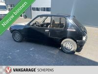 tweedehands Peugeot 205 1.6 GTI voor revisie