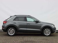 tweedehands VW T-Roc 1.0 TSI Life | Navigatie | 17"lm velgen | Getint g