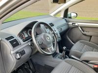 tweedehands VW Touran 1.2 TSI Edition BlueMotion. 7 Personen | Navigatie | Cruisecontrol