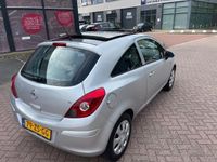 tweedehands Opel Corsa 1.2-16V Enjoy AUTOMAAT PANORAMA Volledig onderhoud