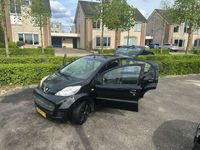 tweedehands Peugeot 107 1.0-12V SUBLIME / 5 DEURS / AIRCO