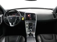 tweedehands Volvo XC60 T5 FWD Polar + | Panoramisch schuif/kanteldak | Cruise Control | High Performance Audio | Lederen interieur | Elektrisch verstelbare stoel incl. geheugen | Parkassist voor & achter | Elektrische achterklep | Navigatie |