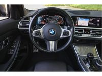 tweedehands BMW M340 3-SERIE Touring i xDrive High Executive Automaat / Panoramadak / Trekhaak / Laserlight / M Adaptief onderstel / Gesture Control / Driving Assistant Professional