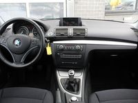 tweedehands BMW 116 116 1-serie i Introduction / Schuifdak / Navigatie
