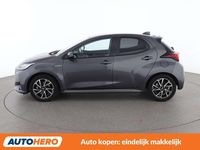Occasion Toyota Yaris Hybrid Design 116 PK (85 kW) 2021 Grijs Hatchback