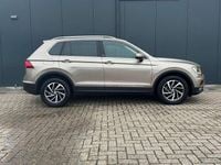 Occasion VW Tiguan Comfortline 150 PK (110 kW) 2017 Beige (metallic) SUV