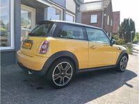 Occasion Mini Cooper 120 PK (88 kW) 2007 Geel Hatchback