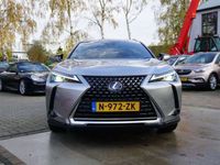 tweedehands Lexus UX 250h Comfort Line | Navi | Apple/Android | Clima | Crui