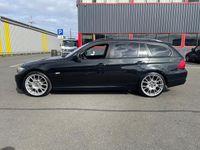 tweedehands BMW 320 320 Touring i High Executive / LEER / NAVI / SP VLG