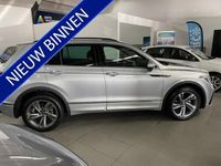 tweedehands VW Tiguan 1.5 TSI R-LINE Business+ / 150PK AUTOMAAT / 2024