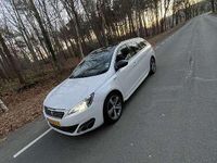 Occasion Peugeot 308 GT-line 131 PK (96 kW) 2015 Wit MPV