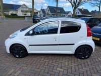 tweedehands Peugeot 107 1.0-12V Millesim 200