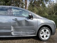 tweedehands Peugeot 3008 1.6 THP AUT NAVI PANO PDC rijdbare schade deur