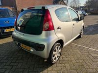 Occasion Peugeot 107 68 PK (50 kW) 2008 Grijs Hatchback