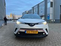 tweedehands Toyota C-HR 1.8 Hybrid Dynamic Sport / Adaptive Cruise / Navi / Camera / Rijklaar / MCC / Gouda