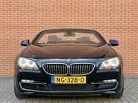 tweedehands BMW 320 Cabriolet Cabrio 640i High Executive | 320 PK! | Head-Up Display | Softclose | Xenon | 20" Lichtmetaal | Camera | Leder | Keyless Entry | Navigatie | LED | Elektrisch Stuurwiel |