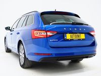 Occasion Skoda Superb 218 PK (160 kW) 2022 Blauw Stationwagen