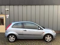 Occasion Ford Fiesta Futura 69 PK (50 kW) 2006 Blauw (metallic) Hatchback
