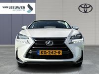 tweedehands Lexus NX300h 300h