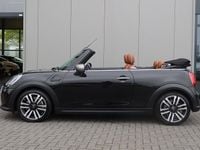 Occasion Mini Cooper Cabriolet 136 PK (100 kW) 2021 Zwart Cabriolet
