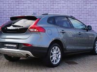 tweedehands Volvo V40 CC 1.5 T3 Nordic+ Luxury-Line | Automaat | Navigatie