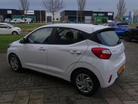 tweedehands Hyundai i10 1.0 Comfort 5-deurs - Airco, Cruise Control, Rijstrooksensor, Elektrische ramen en spiegels, Stuurbekrachtiging