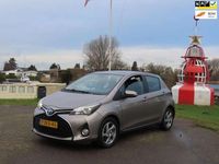 Occasion Toyota Yaris Hybrid 75 PK (55 kW) 2015 Bruin Hatchback