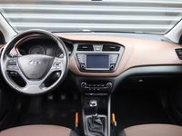 tweedehands Hyundai i20 1.0 T-GDI Comfort 100 pk Navi 5 drs NL-Auto
