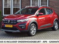 Occasion Dacia Sandero Essentiel 91 PK (66 kW) 2022 Rood Hatchback