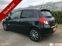 tweedehands Renault Clio 1.5 dCi Authentique Cruise Contr Mistl UNIEK 125;000KM NAP Org NL Centr Verg Nieuwe APK!