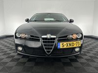 tweedehands Alfa Romeo 159 Sportwagon 2.4 JTD Q-Tronic Distinctive Aut. *XENON | VOLLEDER | ECC | PDC | CRUISE*