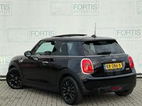 Occasion Mini Cooper 136 PK (100 kW) 2016 Zwart Hatchback