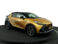 tweedehands Toyota C-HR Plug-in Hybrid 220 Première Edition | Plug -in | 10 Jaar Garantie | Panorama Dak | Lederen Bekleding | Parkeersensoren Rondom | Navigatie |