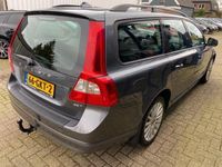 tweedehands Volvo V70 2.5T Momentum NL AUTO / LEER / NAVI